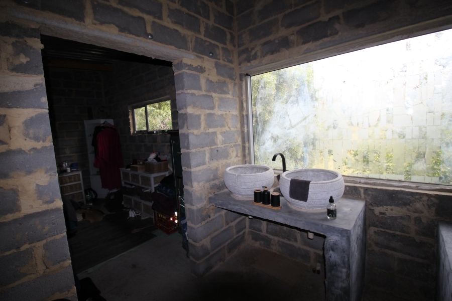 3 Bedroom Property for Sale in Lake Deneysville Free State